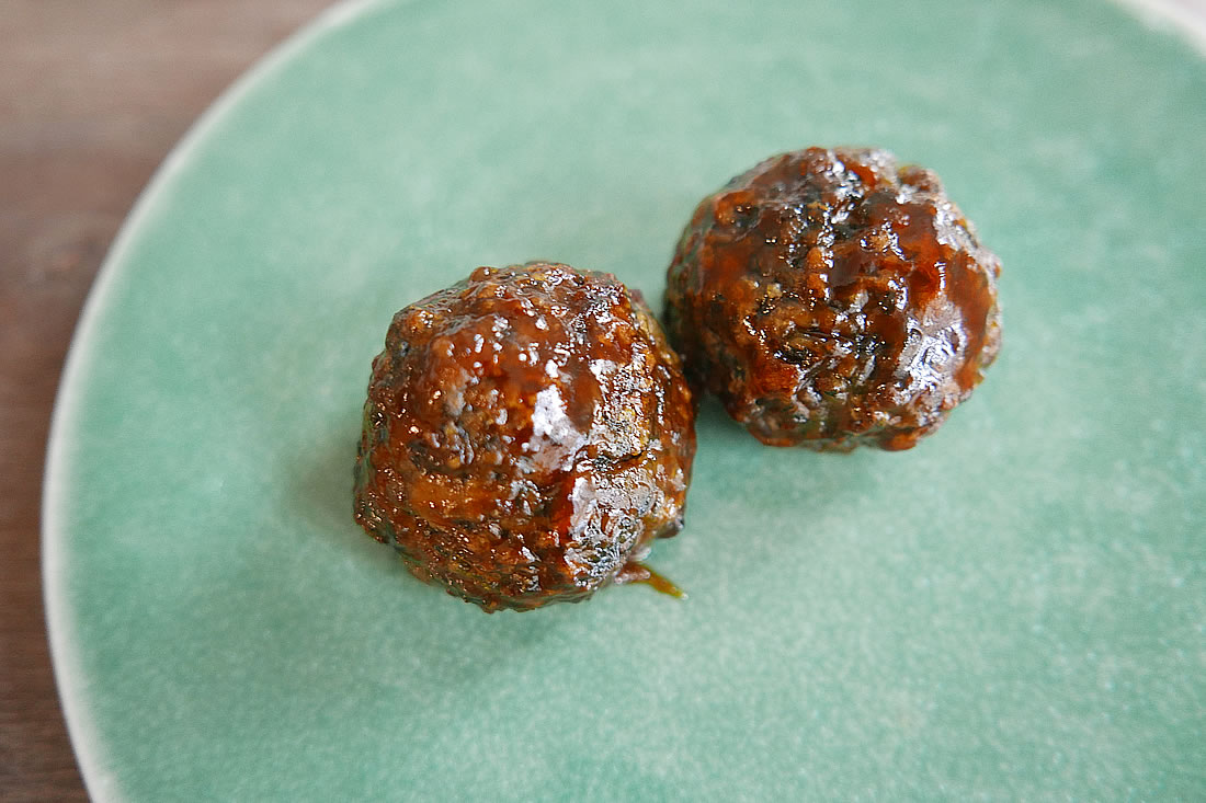 Egg In Meatballs Dans La Lune