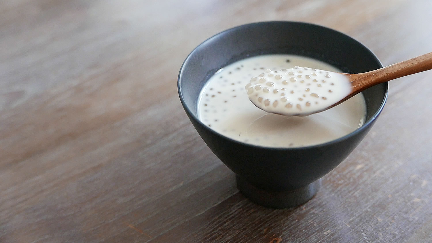 Tapioca pearls Coconut milk tea